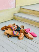 Load image into Gallery viewer, leather slip on huaraches
